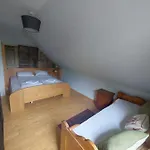 Haus Zurrik Apartment
