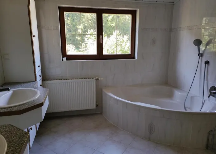 Haus Zurrik דירה